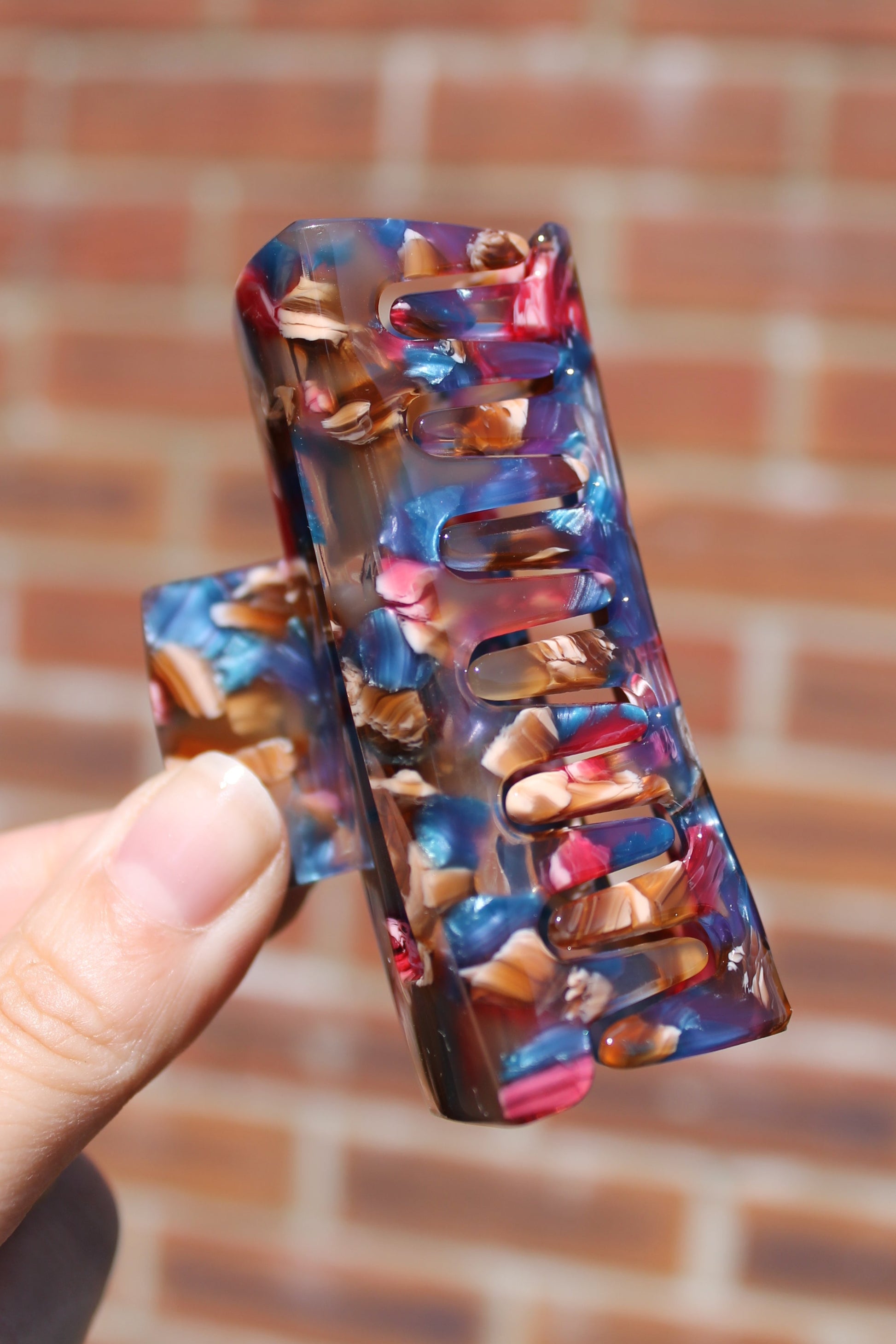 Brown Resin Claw Clip