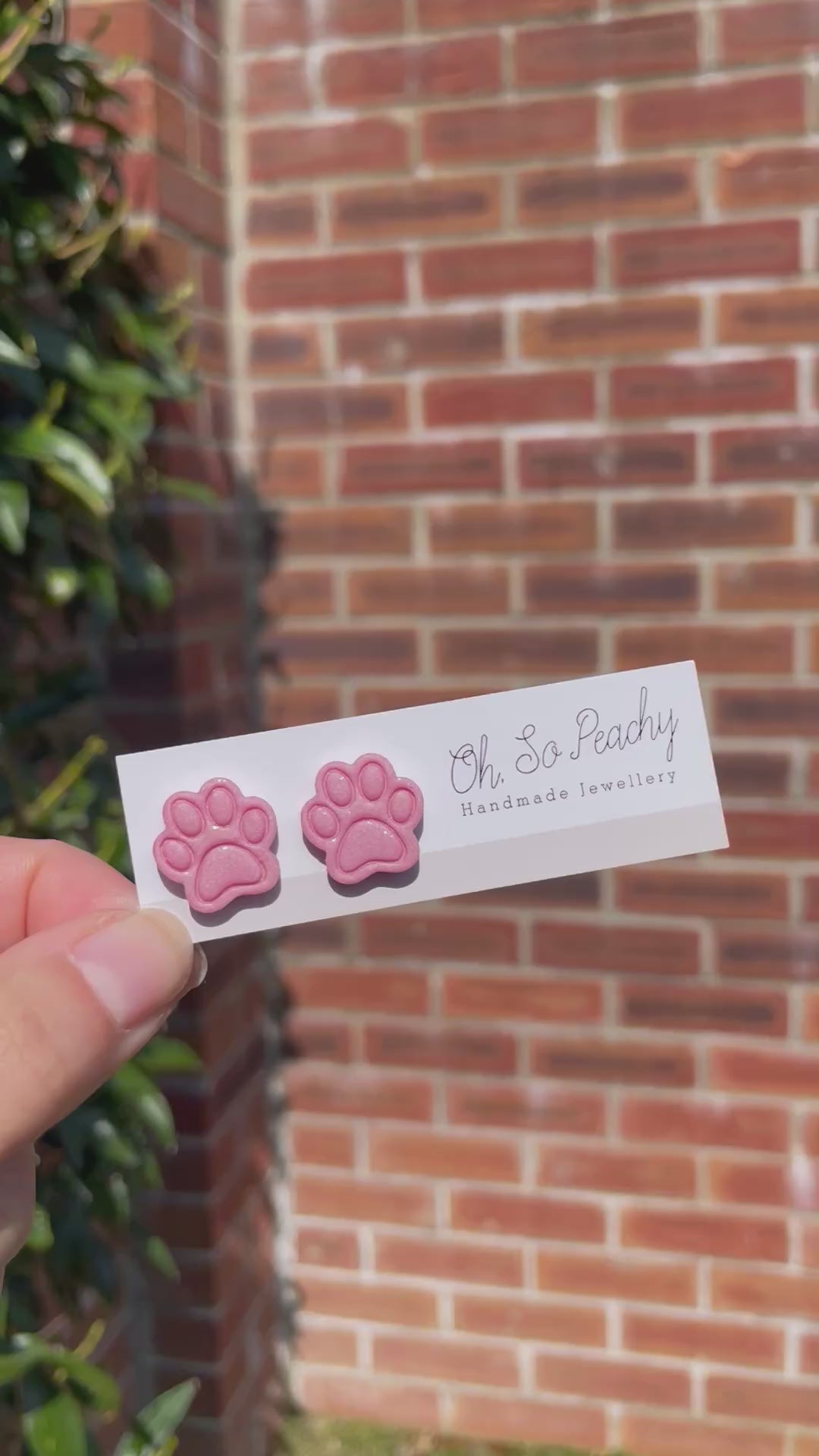Polymer clay paw print stud earring video