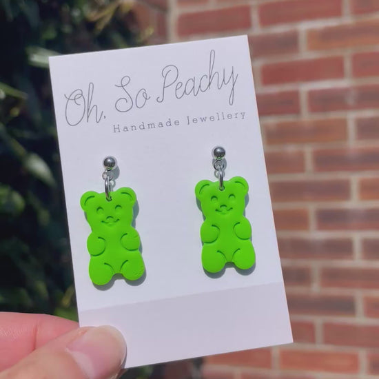 Polymer clay gummy bear ball stud earrings video
