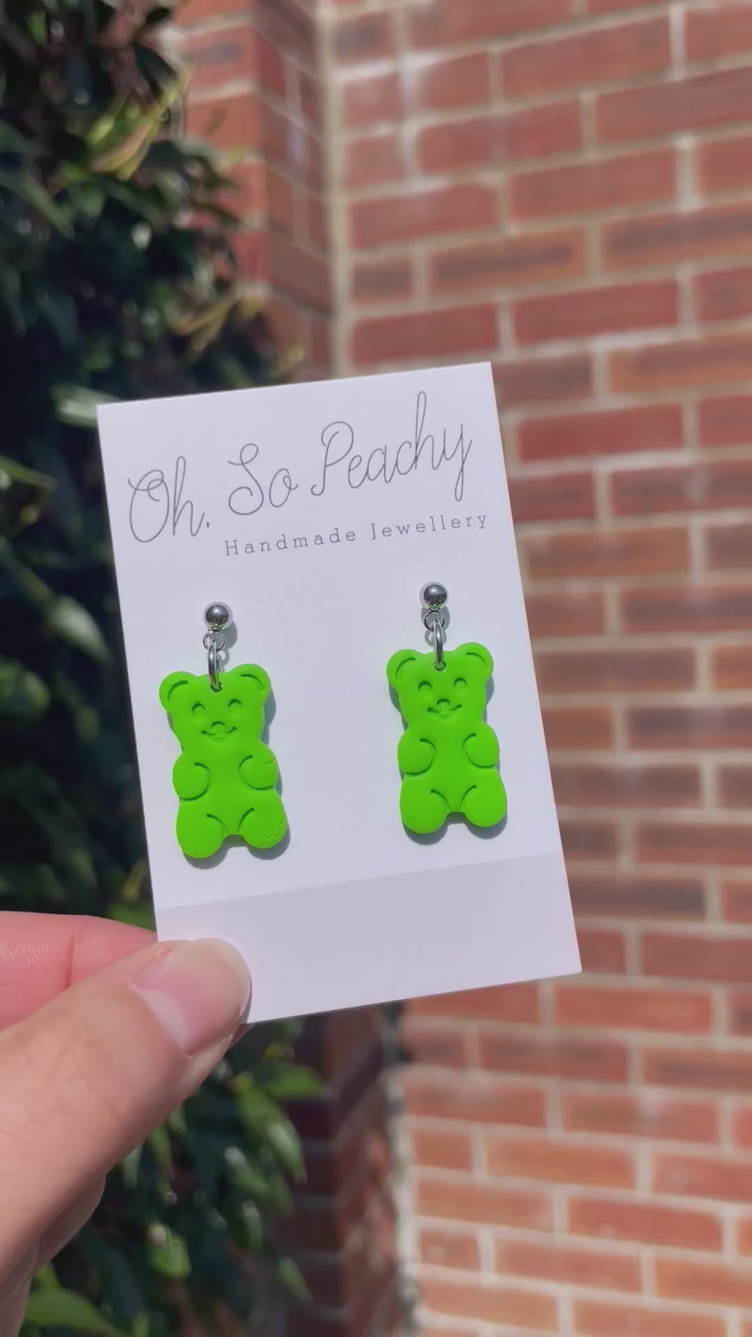 Polymer clay gummy bear ball stud earrings video
