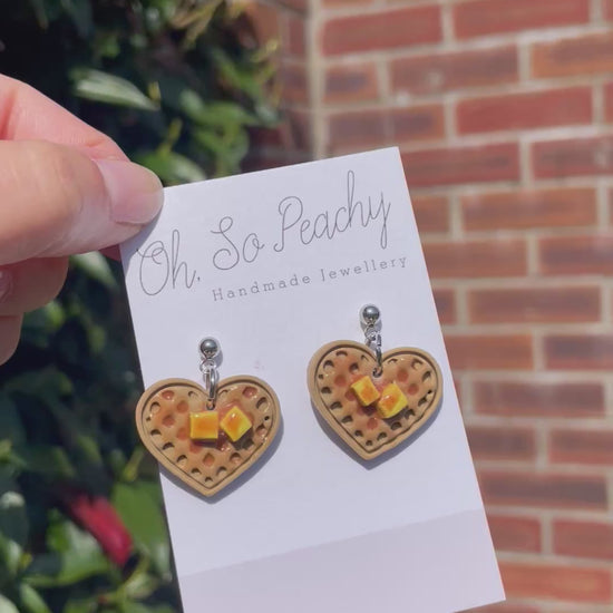Polymer clay waffles ball stud earrings video