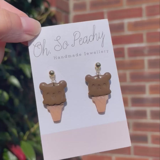 Polymer clay teddy icecream ball stud earrings video